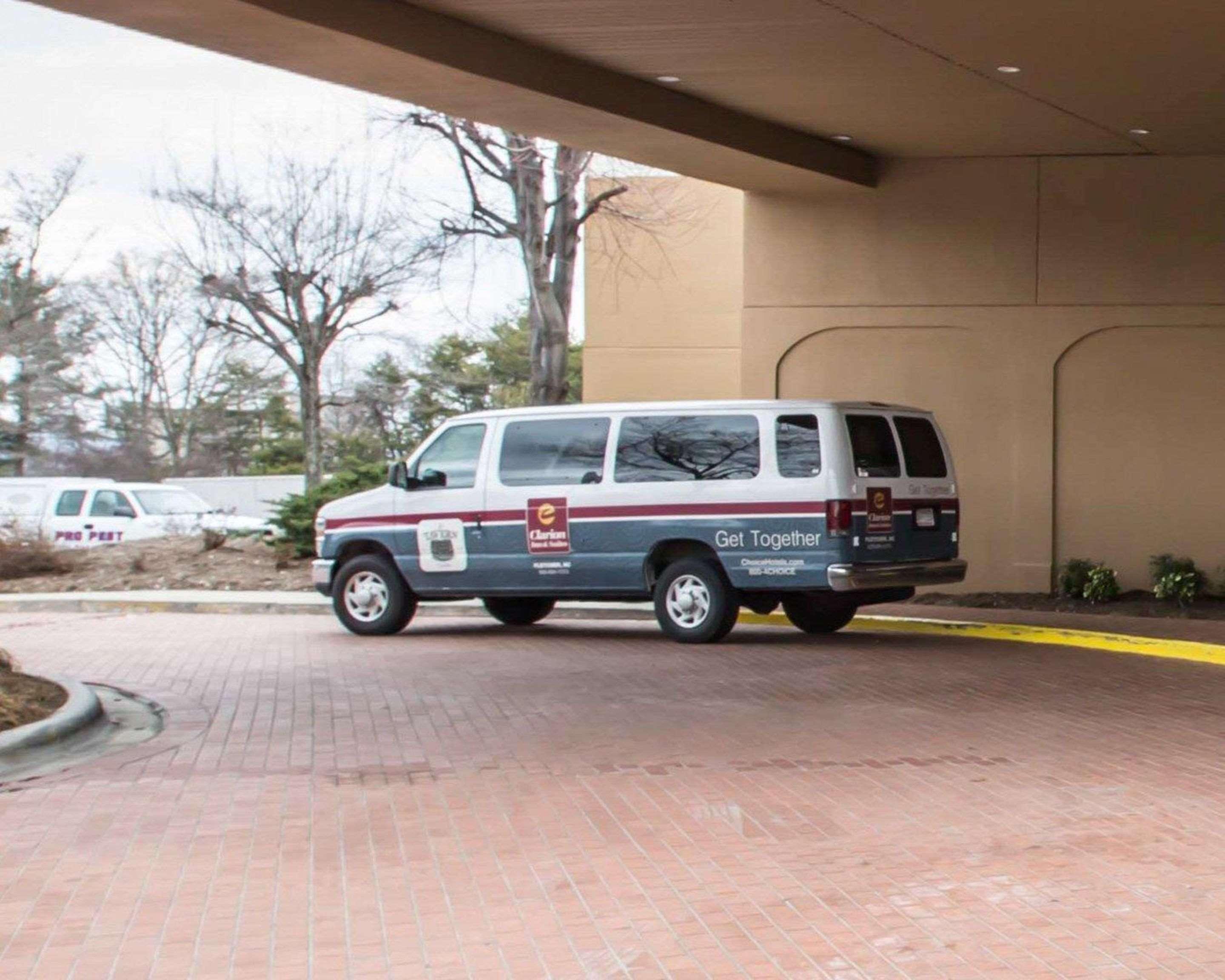 Clarion Inn Asheville Airport Fletcher Bagian luar foto